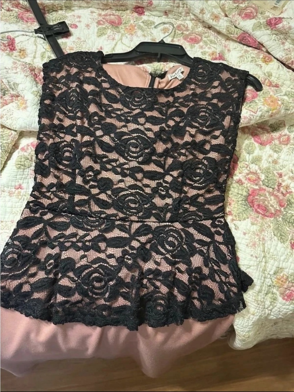 Lace Mesh Sleeveless Peplum Floral Pink Black Dress
